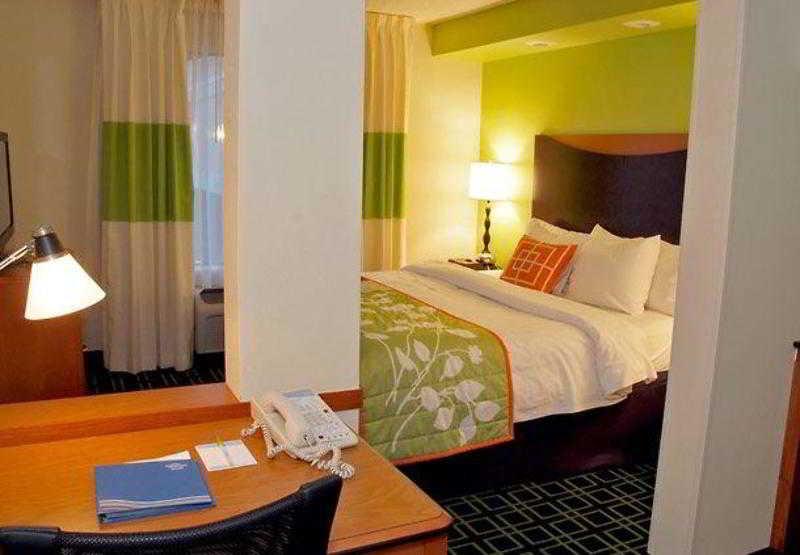 Fairfield Inn & Suites By Marriott Charleston Airport/Convention Center North Charleston Pokoj fotografie