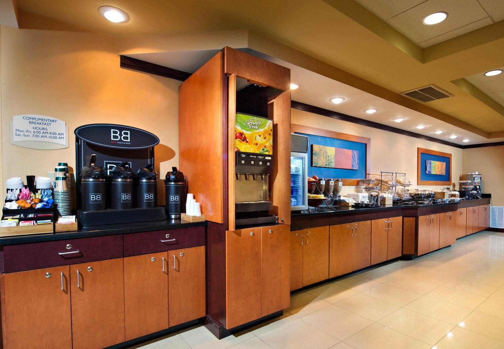 Fairfield Inn & Suites By Marriott Charleston Airport/Convention Center North Charleston Exteriér fotografie